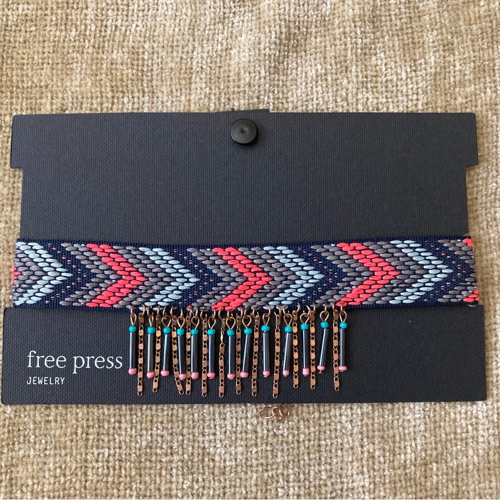 Free Press Multicolor Chevron Beaded Choker Necklace | NWT